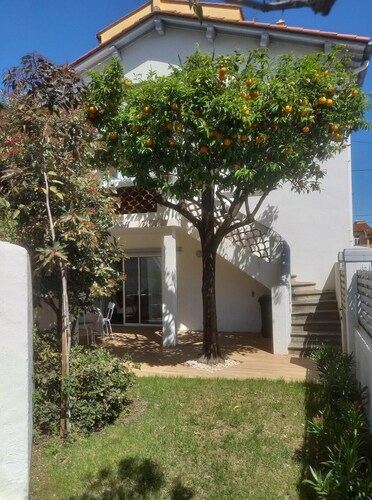 Maison familiale très calme à deux pas du centre ville.