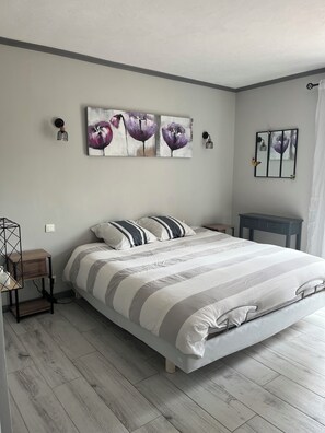 2 bedrooms, free WiFi, bed sheets