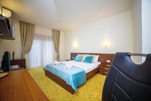 Standard Double Room | Free WiFi - Hotel Odissey Jaz (Budva)