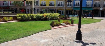 Cozy 2-bedroom apartment @ charming European Village in Palm Coast with AC, WiFi