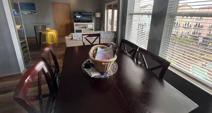 Cozy 2-bedroom apartment @ charming European Village in Palm Coast with AC, WiFi