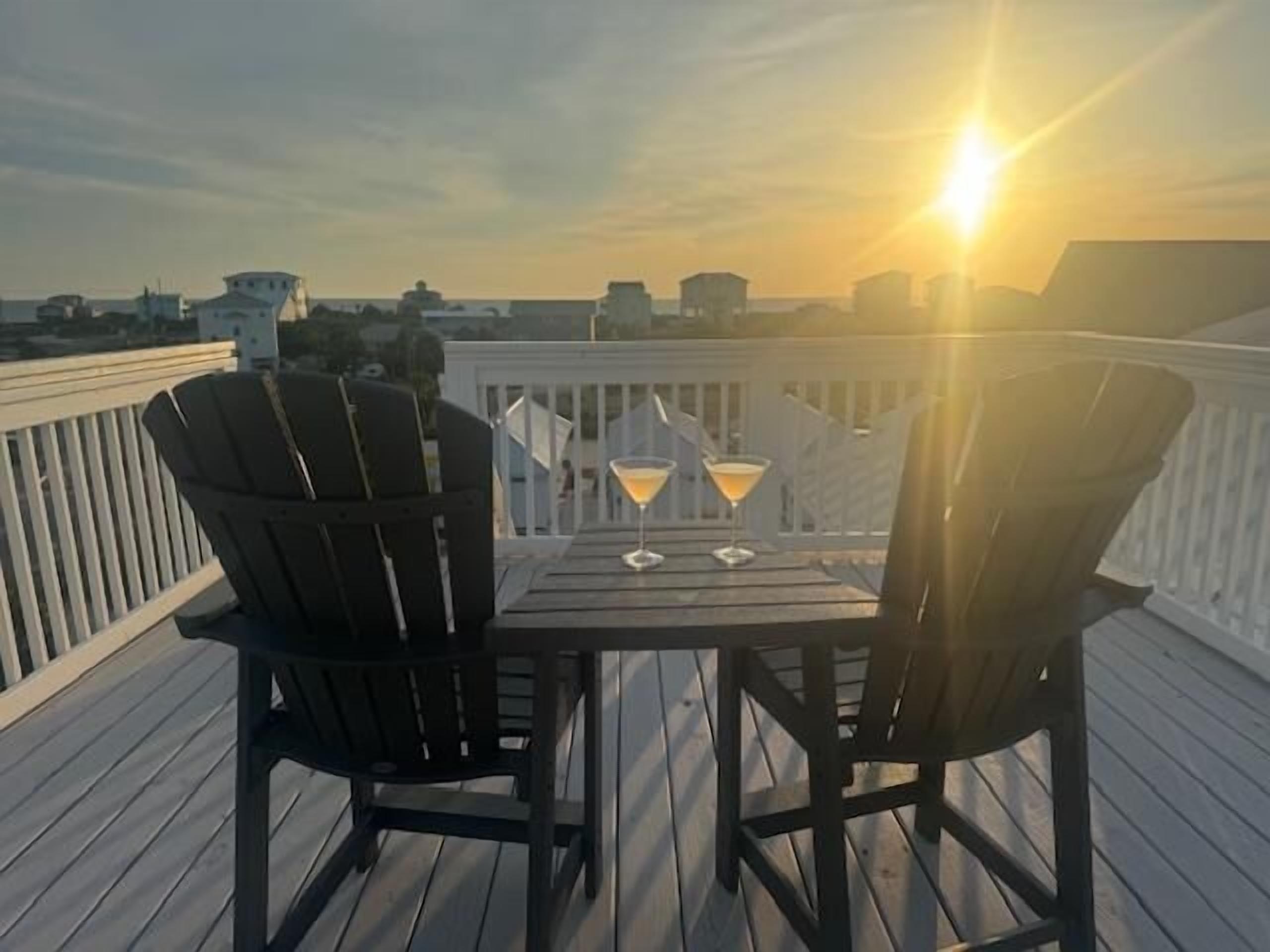 House, Multiple Beds (The Blue Pelican) | Outdoor dining