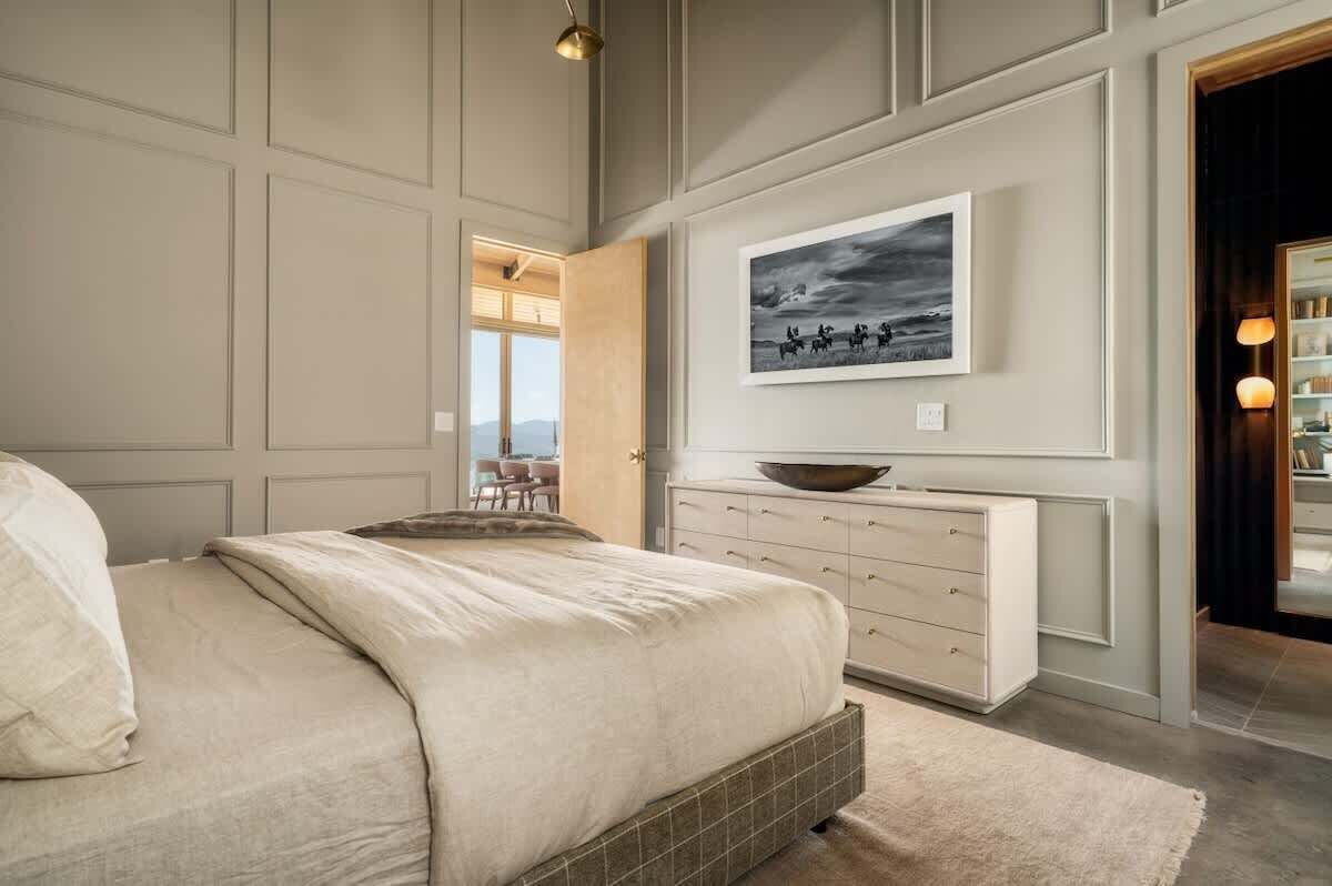 3 chambres, fer et planche à repasser, Wi-Fi, draps fournis