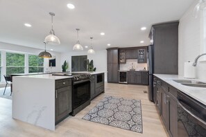 Microwave, oven, stovetop, dishwasher