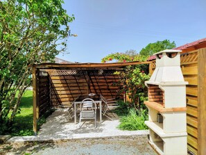 Outdoor dining - Gîte Ô Passage (Damvix)