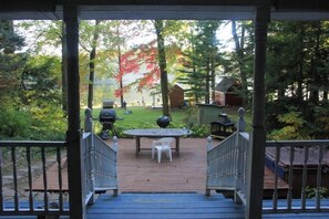Terrace/patio - North Lake House On Private Lake, w/Private beach (Grand Junction)