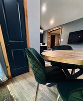 智能电视、书、流媒体服务