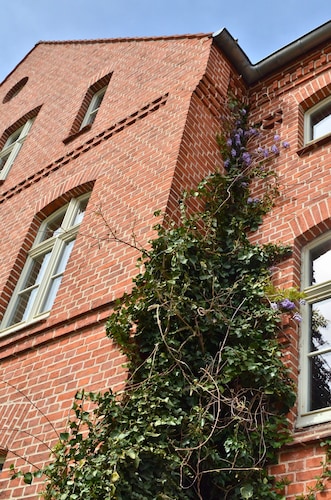 Komplettes Gasthaus am Finowkanal (ehem. Schule von 1875) für 12 Personen