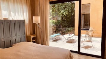 2 habitaciones, tabla de planchar con plancha, wifi y ropa de cama