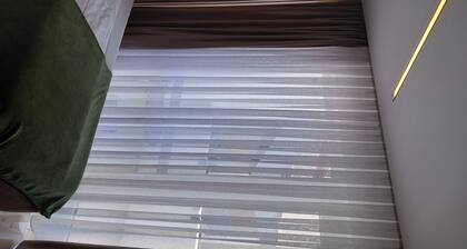 Deluxe Economy Single room mit Balcony 105