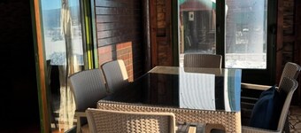 Peaceful Cabin Escape – Enjoy Fresh Air, Comfort, and Stunning Scenery