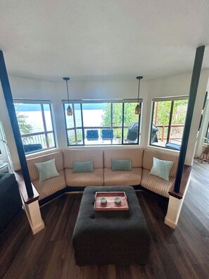 TV connectée, cheminée