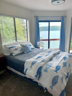 4 室のベッドルーム、アイロン / アイロン台、WiFi、ベッドシーツ