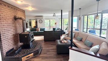 TV connectée, cheminée