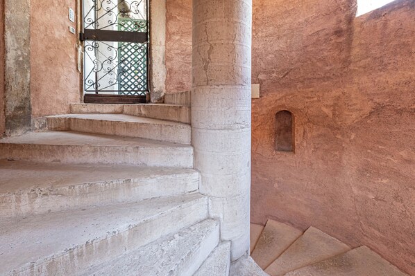 Interior - CA Bernardo Apartment (Venecia)