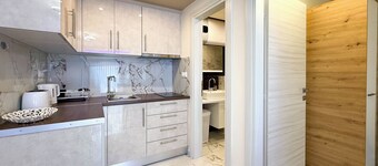 Blue Star Suites by SDR