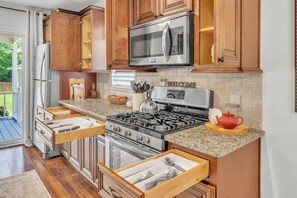 Microwave, oven, stovetop, dishwasher