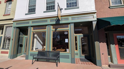 Cozy Historic Downtown Lexington Apartment