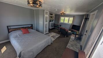 1 多间卧室、办公桌、熨斗/熨衣板、免费 WiFi