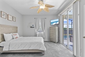6 bedrooms, iron/ironing board, free WiFi, bed sheets