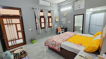 Deluxe Double Room, City View | 2 bedrooms, desk, laptop workspace, free WiFi