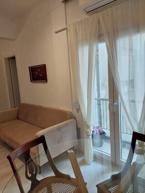 Apartment, 1 Bedroom, Smoking | Living room - Boho & Luxury in the Thessaloniki Centre (Thessaloniki)