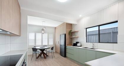 Granite Grove - Port Elliot