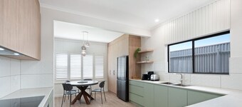 Granite Grove - Port Elliot