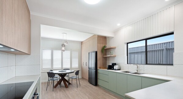 Fridge, microwave, oven, dishwasher