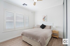 4 bedrooms, desk, free WiFi, bed sheets - Granite Grove - Port Elliot (Port Elliot)