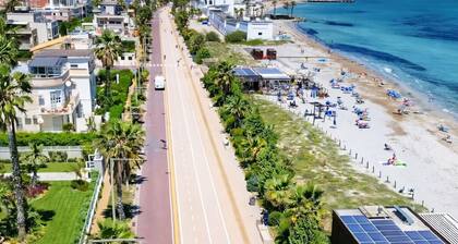 Sardinian Pearl - Poetto Beach House, Cagliari