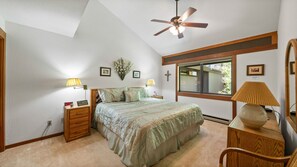 2 Schlafzimmer, Schreibtisch, WLAN, Bettwäsche