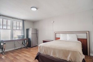 Escritorio y wifi gratis