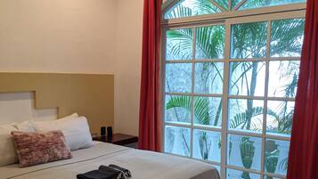 6 Schlafzimmer, Bügeleisen/Bügelbrett, WLAN, Bettwäsche