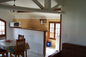 Dining - Detached house in a property at the entrance to the Restonica valley (Corte)