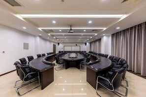 Unclassified image, 4 of 40, button - Golden Camel International Hotel (Lanzhou International Convention and Exhibition Center) (Lanzhou)