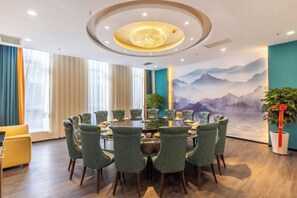 Unclassified image, 3 of 40, button - Golden Camel International Hotel (Lanzhou International Convention and Exhibition Center) (Lanzhou)