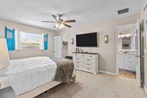 4 Schlafzimmer, Bügeleisen/Bügelbrett, WLAN, Bettwäsche