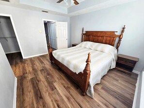 3 bedrooms, free WiFi, bed sheets