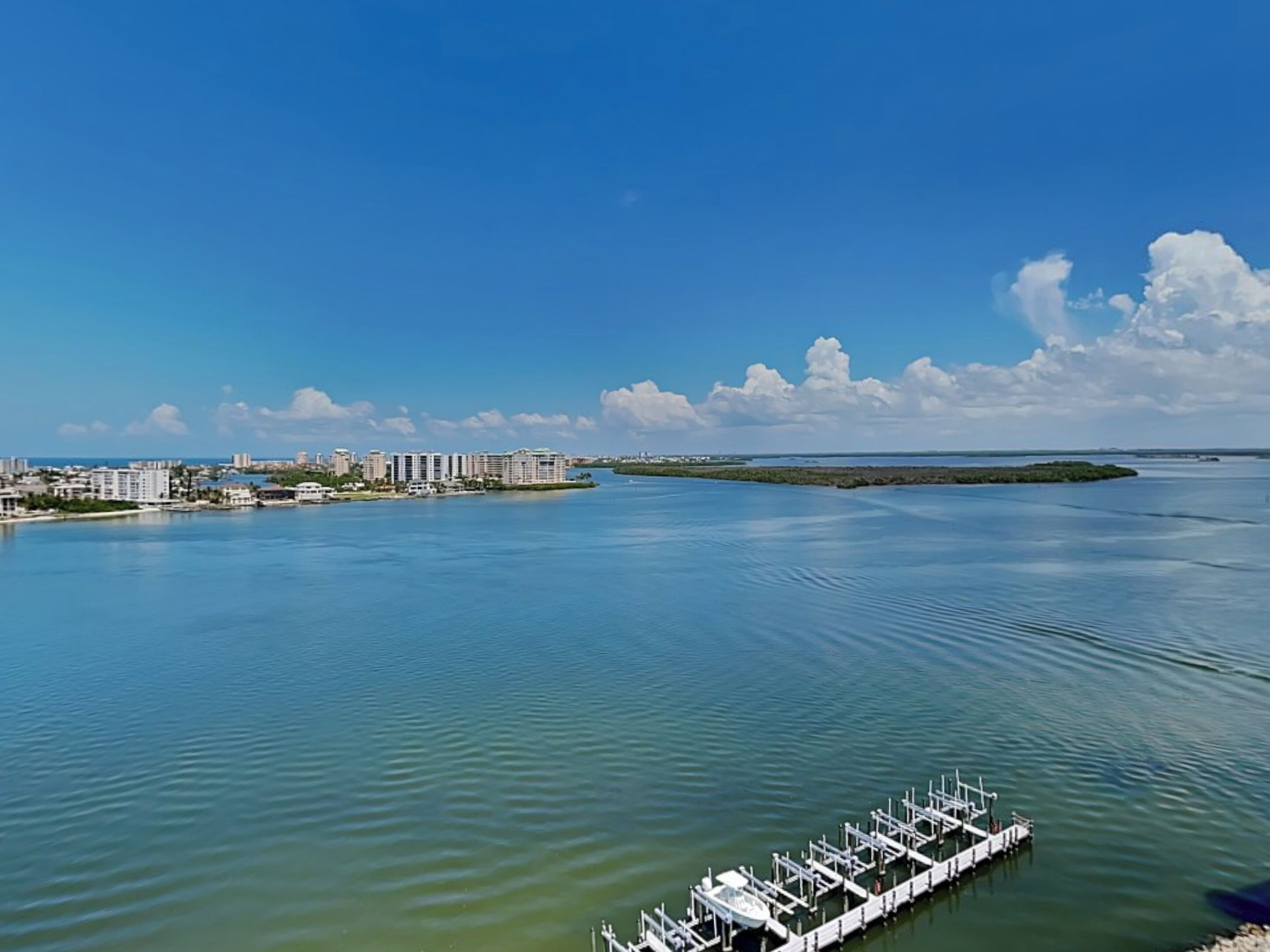 Condo (1 Bedroom) | Property amenity