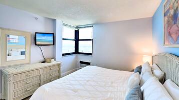 Condo (1 Bedroom) | Property amenity