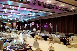 Unclassified image, 4 of 38, button - Feng Du Hotel (Dezhou)