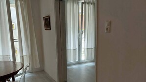 Unclassified image, 5 of 26, button - Luxury by the White Tower (Thessaloniki)