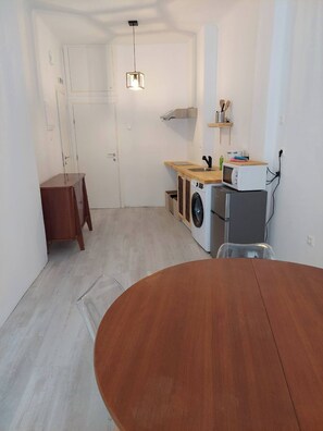 Huoneisto, 1 makuuhuone, tupakointi sallittu | Sisätilat