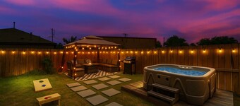 Luxe Houston Retreat • Hot Tub • Gazebo • Games • Near NRG Stadium & Med Center