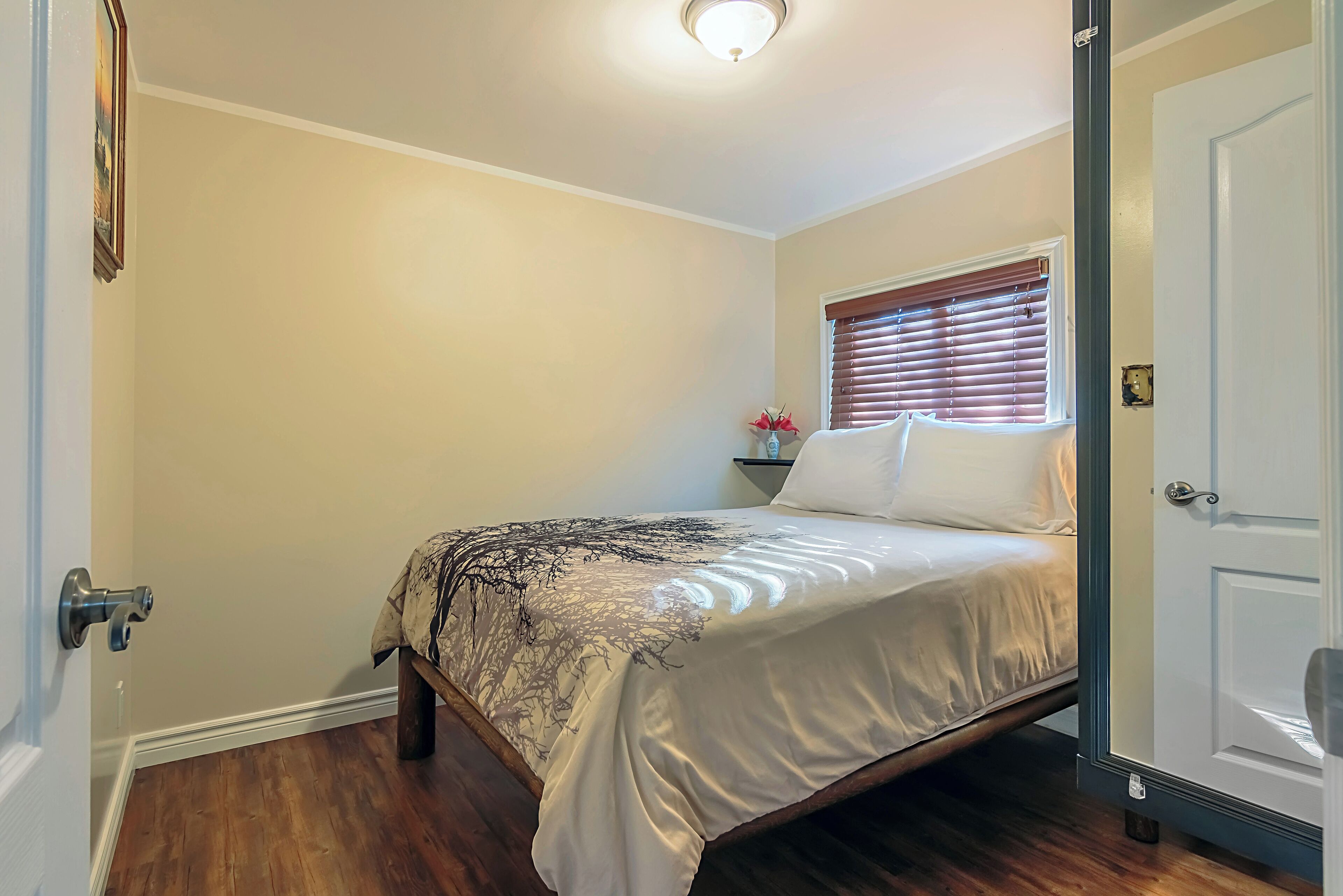 2 slaapkamers, een strijkplank/strijkijzer, wifi, beddengoed