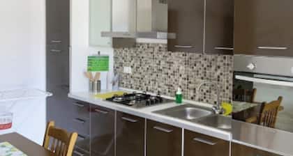 Lemon Apartment