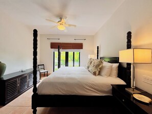 3 chambres, fer et planche à repasser, Wi-Fi, draps fournis