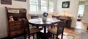 2-bedroom corporate apartment in delightful Ottumwa with AC, WiFi