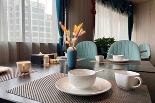 用餐